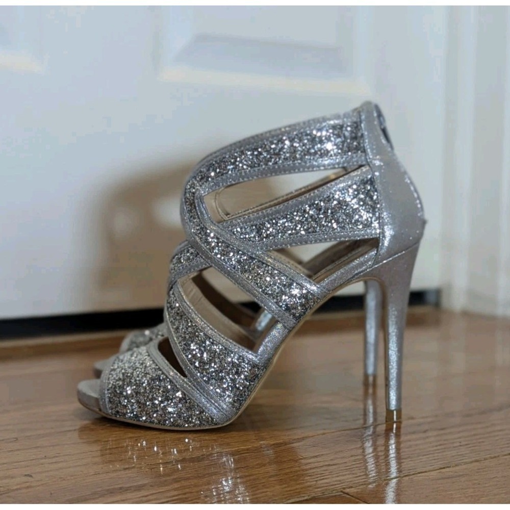 Y2K Glam Steve Madden Immence Silver Glitter Caged Stiletto Heels 7